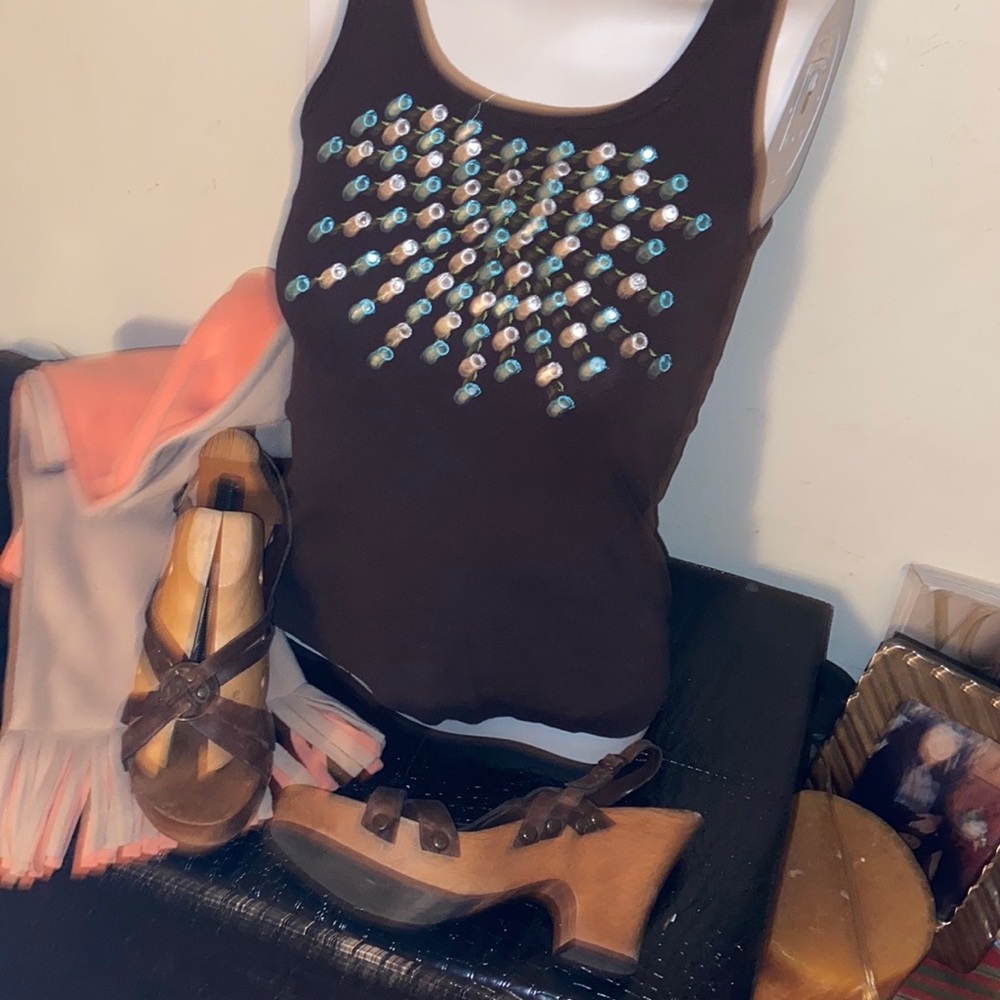 Mia Mia shoe size 8 woodent bottom straps brown platform not worn